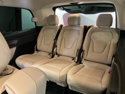 صورة مصغرة 31 لـ 2023 Mercedes-BENZ V-CLASS