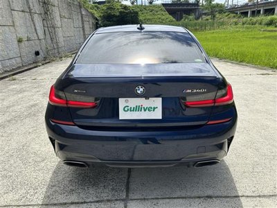 BMW 3 SERIES - 8