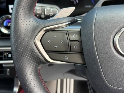 2024 Lexus RX — миниатюра 53