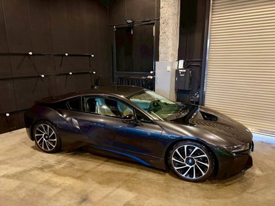 BMW I8 - 4