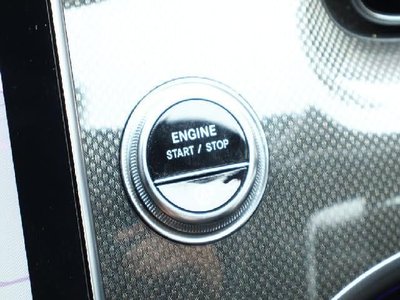 MERCEDES-BENZ C-CLASS - 9