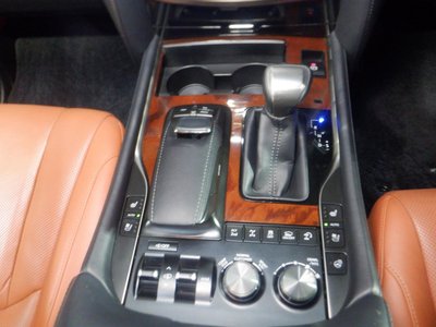 2016 Lexus LX 缩略图 54