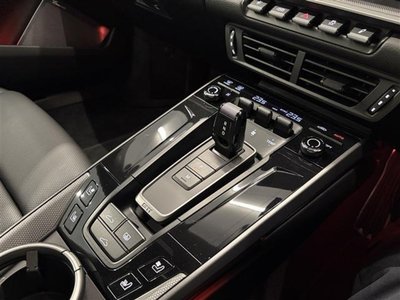 صورة مصغرة 24 لـ 2025 Porsche 911