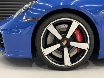 صورة 9 لـ 2025 Porsche 911