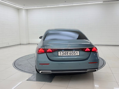 MERCEDES-BENZ E-CLASS - 3