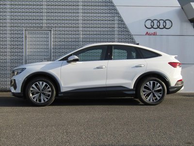 AUDI Q4 SPORTBACK E-TRON - 3