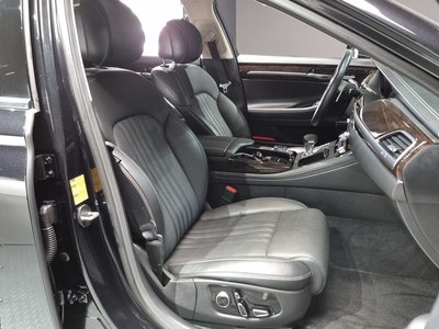 2020 Genesis G90 — миниатюра 11