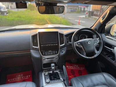 2019 Toyota LAND CRUISER 200 缩略图 18