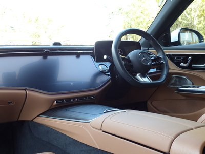 MERCEDES-BENZ E-CLASS - 6