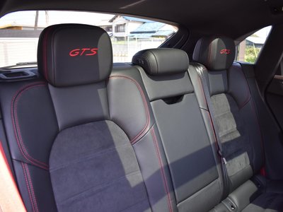 2018 Porsche MACAN 缩略图 24