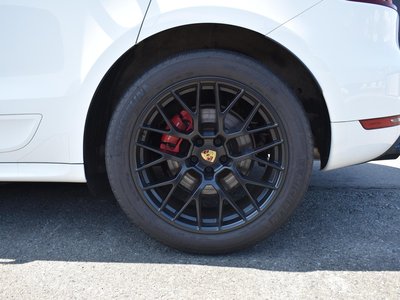 2018 Porsche MACAN 缩略图 12
