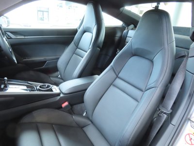 2021 Porsche 911 — миниатюра 12