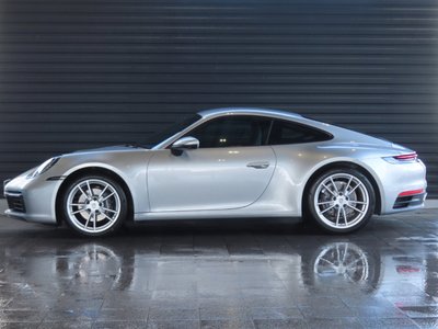 صورة 4 لـ 2021 Porsche 911