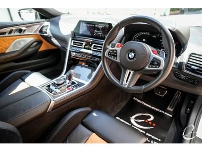 صورة 3 لـ 2020 BMW M8