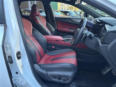 صورة مصغرة 13 لـ 2023 Lexus NX