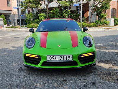 PORSCHE 911 - 1