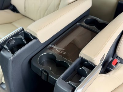 صورة مصغرة 43 لـ 2022 Toyota GRAND ACE