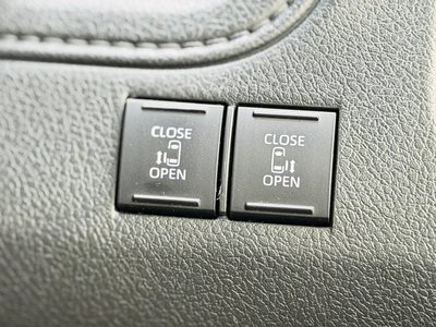صورة مصغرة 28 لـ 2022 Toyota GRAND ACE