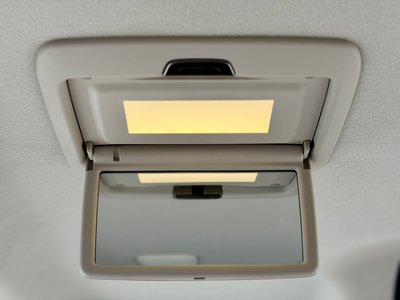 صورة مصغرة 46 لـ 2022 Toyota GRAND ACE