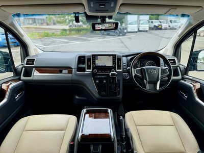 2022 Toyota GRAND ACE 照片 9