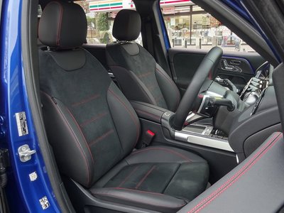 MERCEDES-BENZ GLB - 8