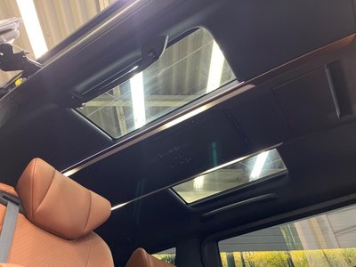 TOYOTA VELLFIRE - 3