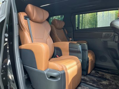 TOYOTA VELLFIRE - 9