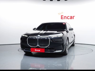BMW 7 SERIES - 2