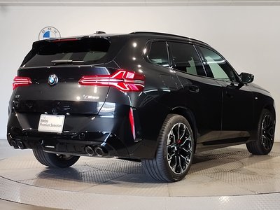 صورة 10 لـ 2025 BMW X3