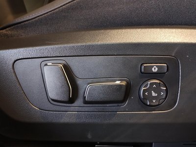 2025 BMW X3 thumbnail 24