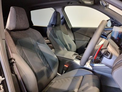 2025 BMW X3 thumbnail 23