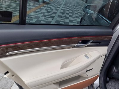 صورة مصغرة 12 لـ 2021 Genesis G90