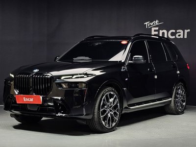 صورة 1 لـ 2025 BMW X7