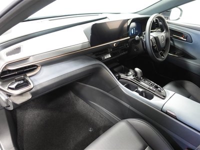 TOYOTA CROWN ESTATE - 9