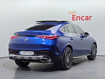 MERCEDES-BENZ GLC - 4