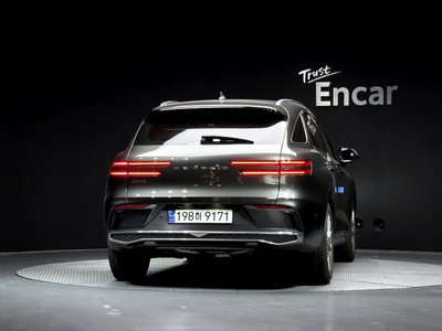 2024 Genesis GV70 photo 4