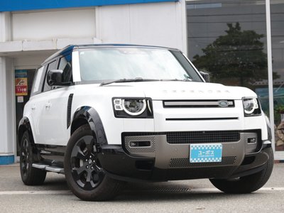 LAND ROVER DEFENDER - 1
