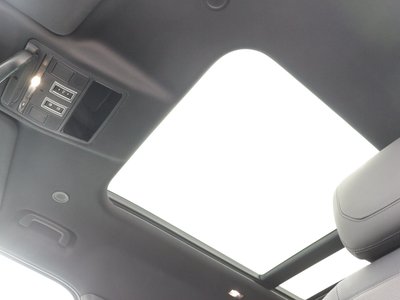 صورة مصغرة 12 لـ 2023 LAND Rover DEFENDER
