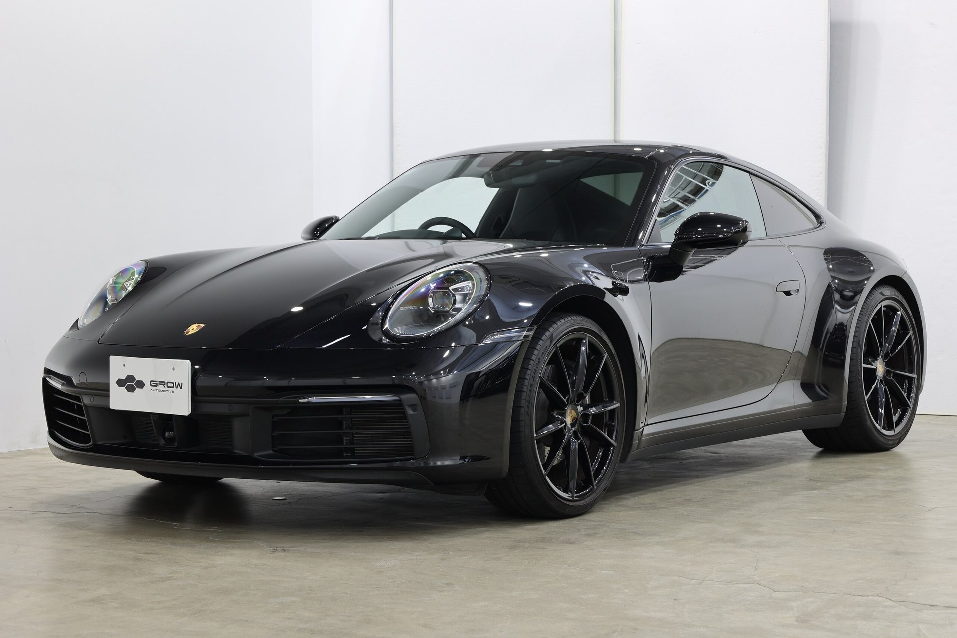 PORSCHE 911 - View 1