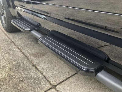 LAND ROVER DEFENDER - 5