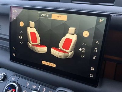 LAND ROVER DEFENDER - 10