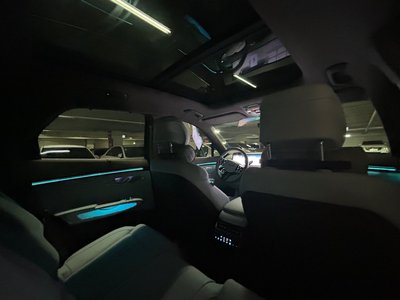 2024 Genesis GV70 thumbnail 19
