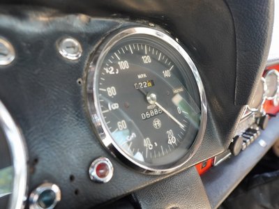 ALFA ROMEO ALFA SPIDER - 6