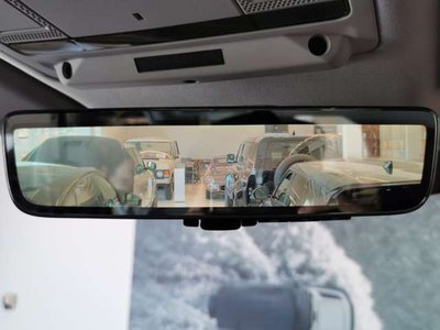 2023 LAND Rover DEFENDER thumbnail 18