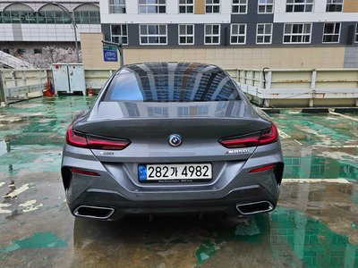 BMW 8 SERIES - 7