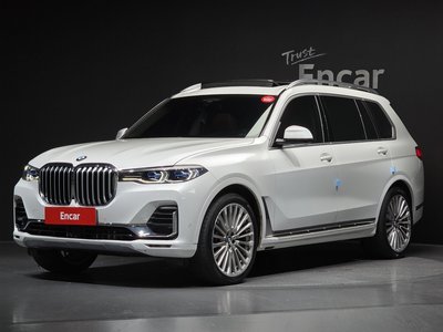 2021 BMW X7 photo 1