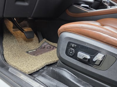 2021 BMW X7 缩略图 32