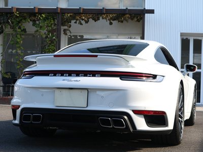 PORSCHE 911 - 6