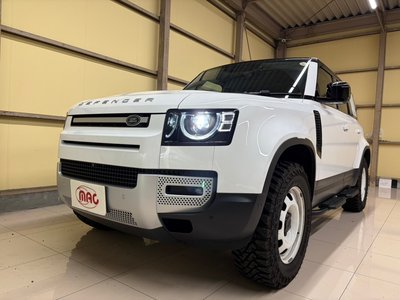 2023 LAND Rover DEFENDER photo 7