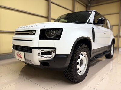 2023 LAND Rover DEFENDER photo 3